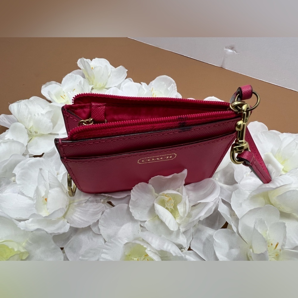 COACH small Pink wallet - Picture 8 of 10